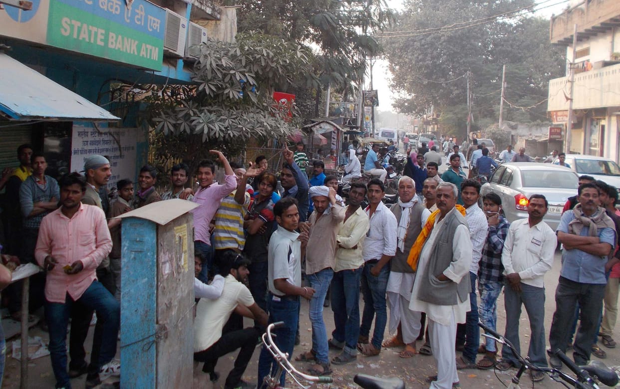 Cash Crisis decline of traders