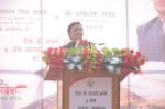 लखनऊ-आगरा एक्सप्रेस वे के लोकार्पण के मौके पर बोलते हुए सीएम अखिलेश यादव 