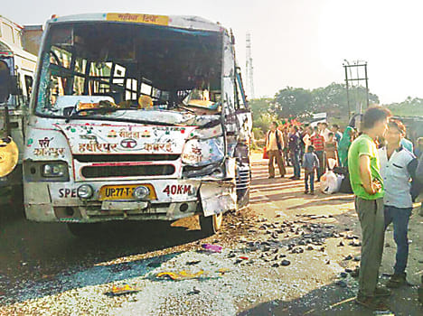 The truck was parked in roadways bus collision killed, eight injured