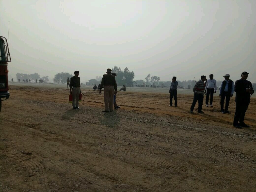 yadav clan seen together after family clash in express way inauguration
