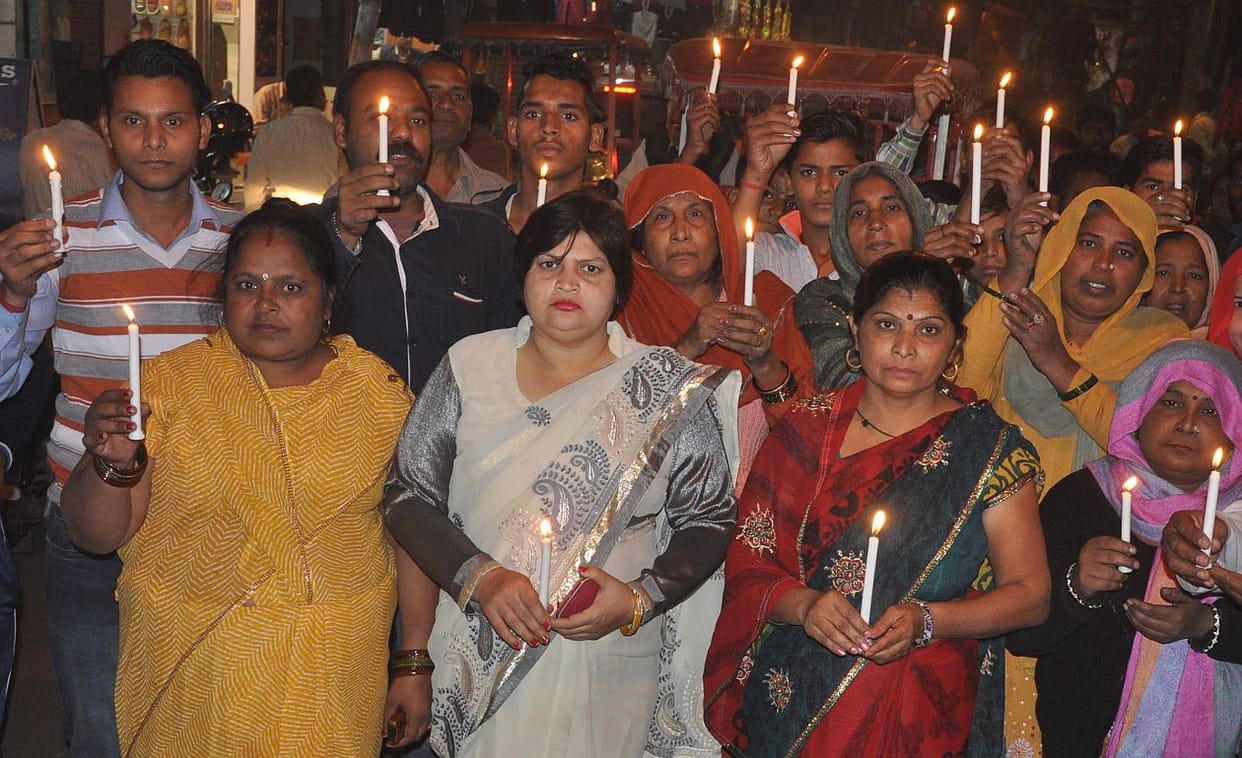 candle tribute March.