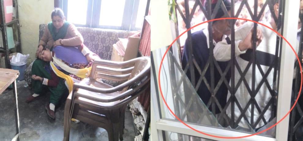 Demonetisation: Woman collapsed after waiting for hours in a cash queue at PNB Branch