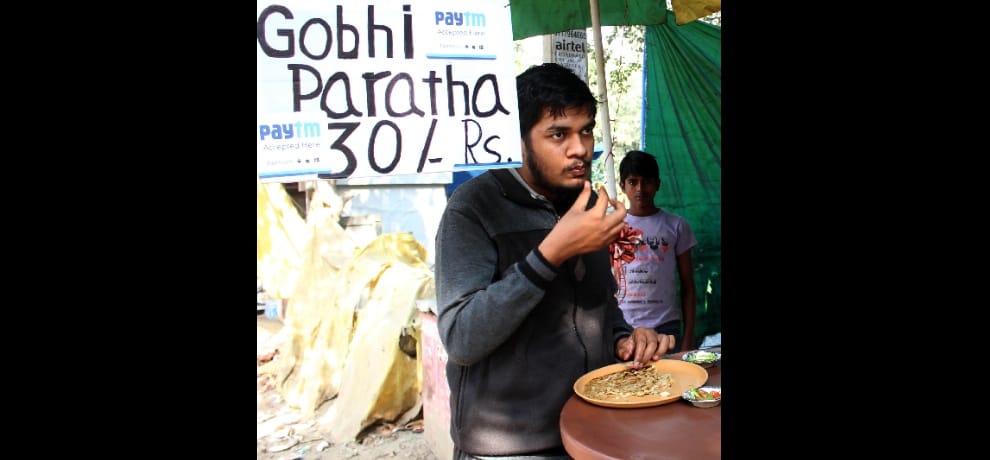 paytm helping out small shopkeepers in transactions