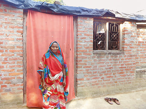 941 families will spend chilly nights under the sky