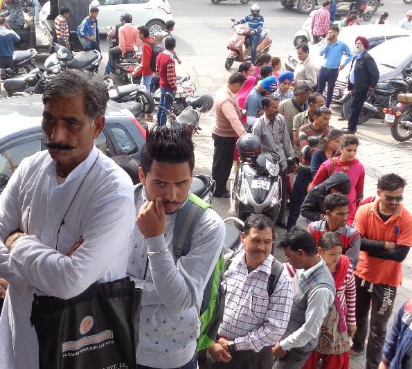 rush in bank