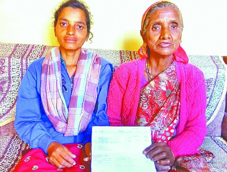 No money for daughter's marriage to Basanti