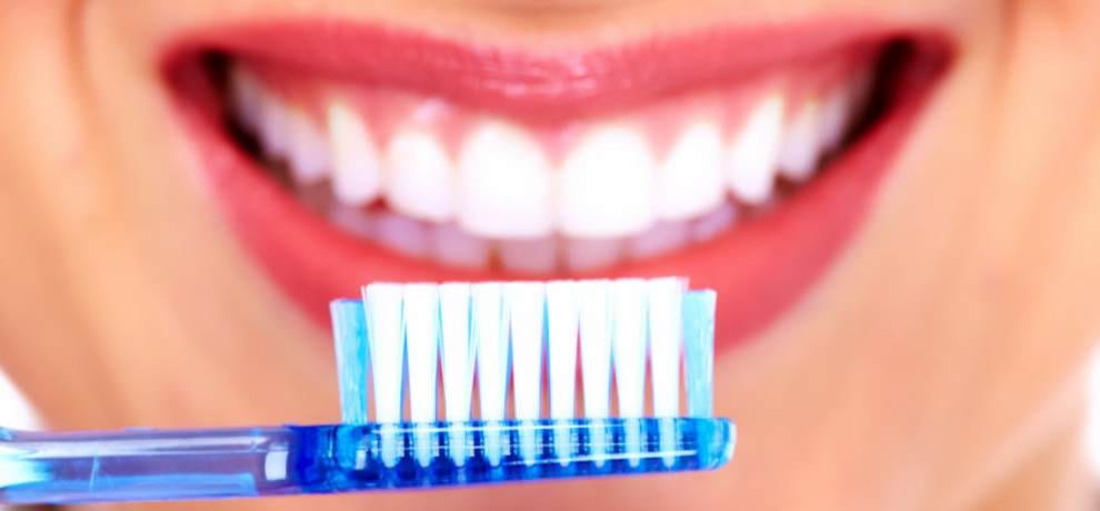 Doctors report: If we brush teeth Before breakfast, creates gums problem