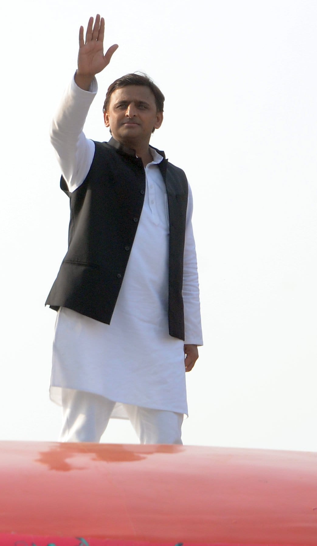 mulayam singh speech while laying foundation agra lucknow express way