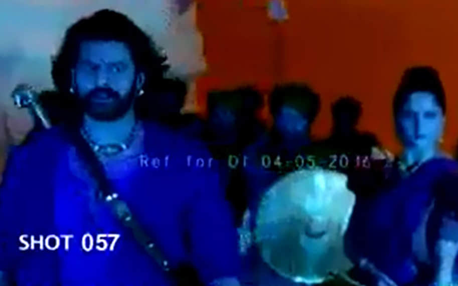 'Baahubali 2' scene gets leaked, VIDEO