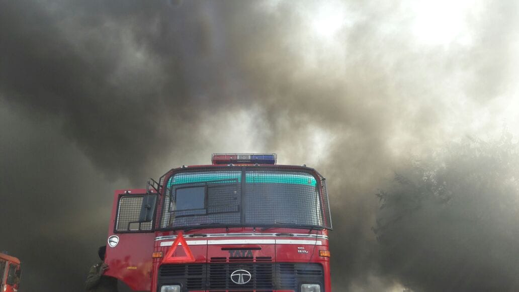 fire at 1090 chauraha in lucknow
