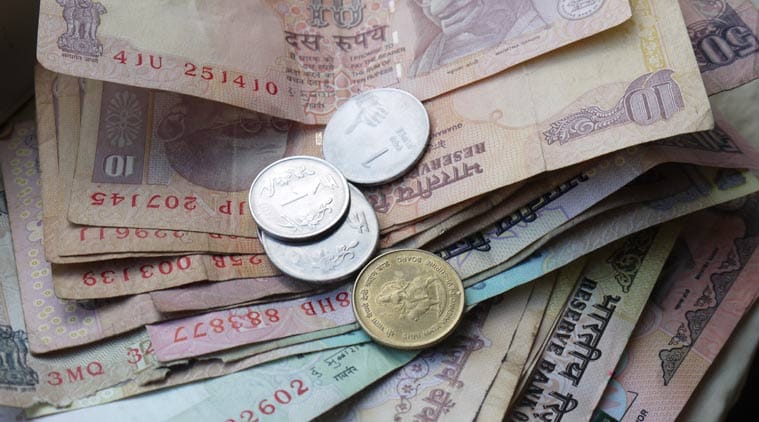 be aware of fake notes, six steps to indentify real and fake note of indian currency