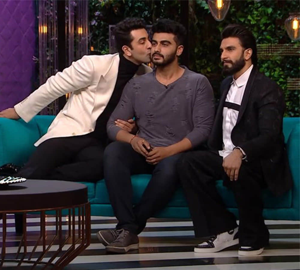 ranbeer kapoor and ranveer singh vulgur dance at kaoffe with karan