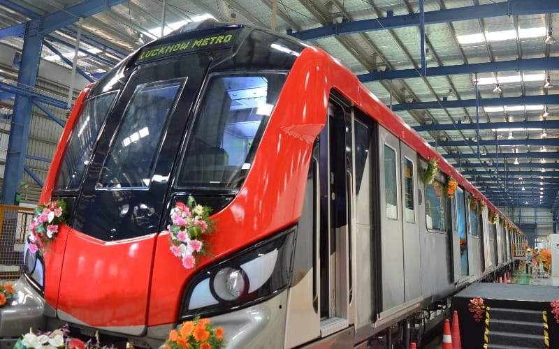 lucknow metro going thru deep inspection process