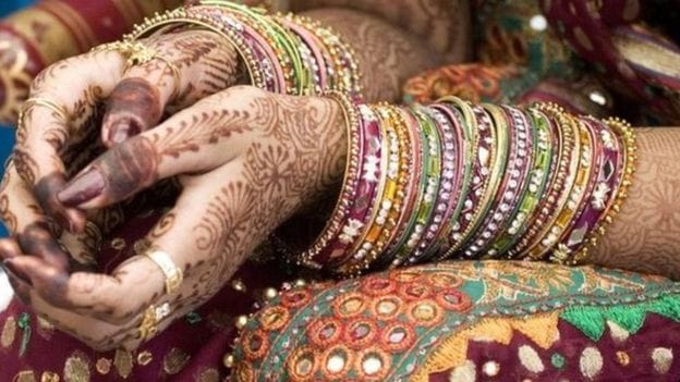 kejriwal on social media says rbi want list of sister-in-law's
