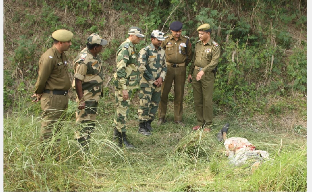 pakistani intruder killed in rspura sector