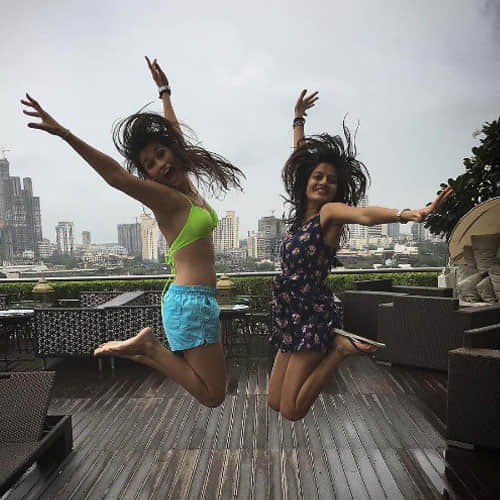 samara tijori shares her party photos in instagram