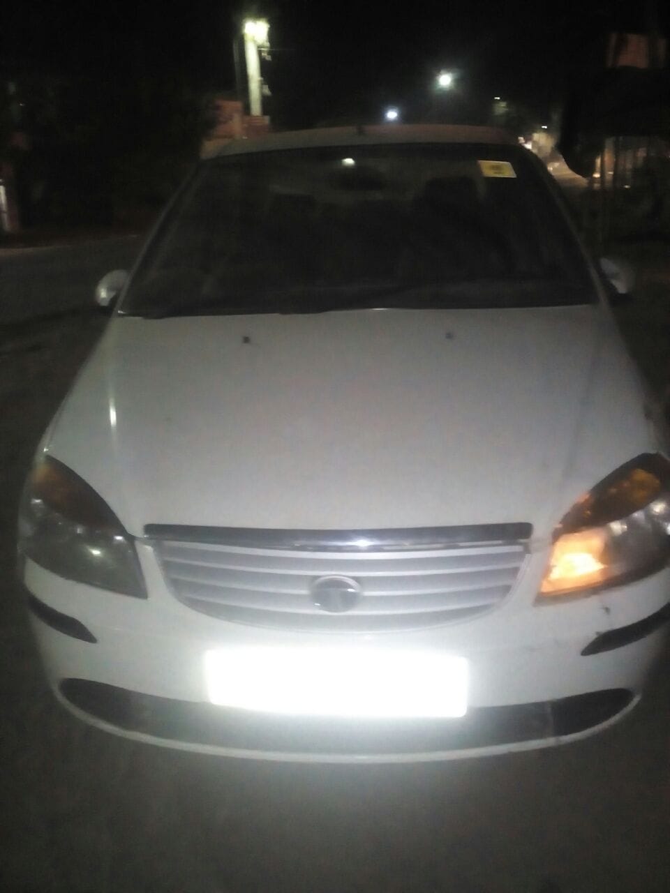 The body of the unknown man got into the car