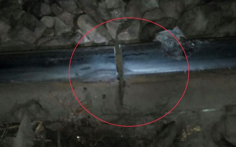 patna indore express runs on defected track