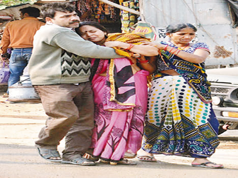 Slip seminary teacher killed by train