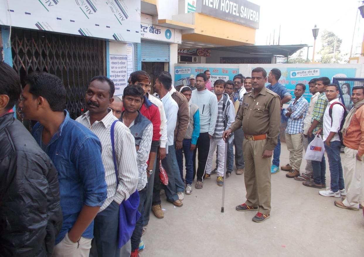 There were queues at banks small, difficulties intact