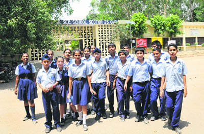 Released a list of 94 volunteers who teach in Goverment schools