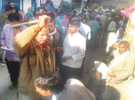 Commotion outside bank