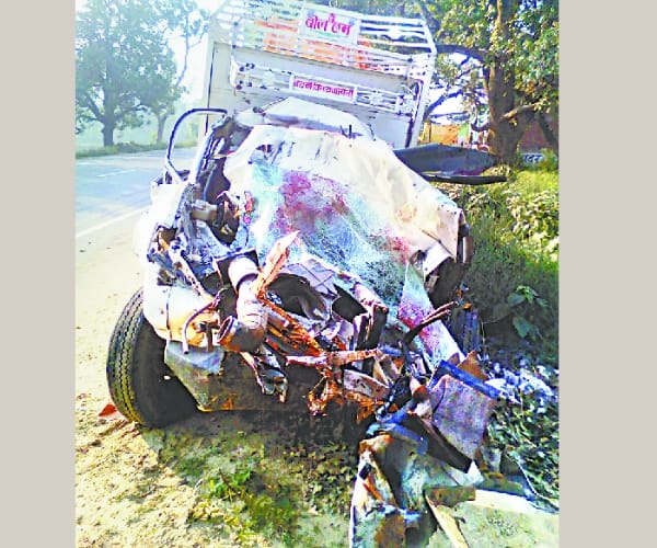  three died in an accident in sultanpur.