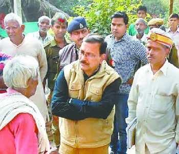 The father had three days queues, lack of Rs son's death