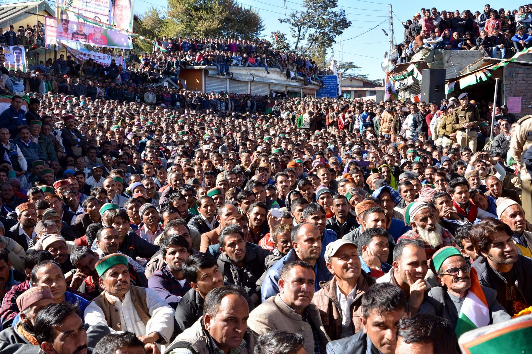huge crowd in uttarakhand cm rally.