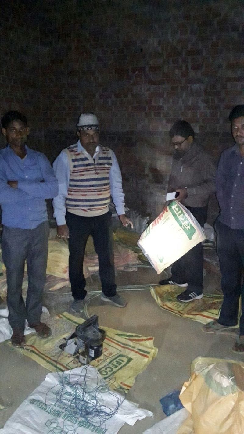 Hoist was walking maze of fake fertilizer