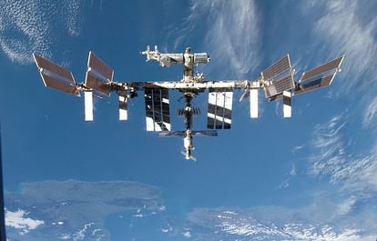 NASA power outage temporarily halts contact with space station