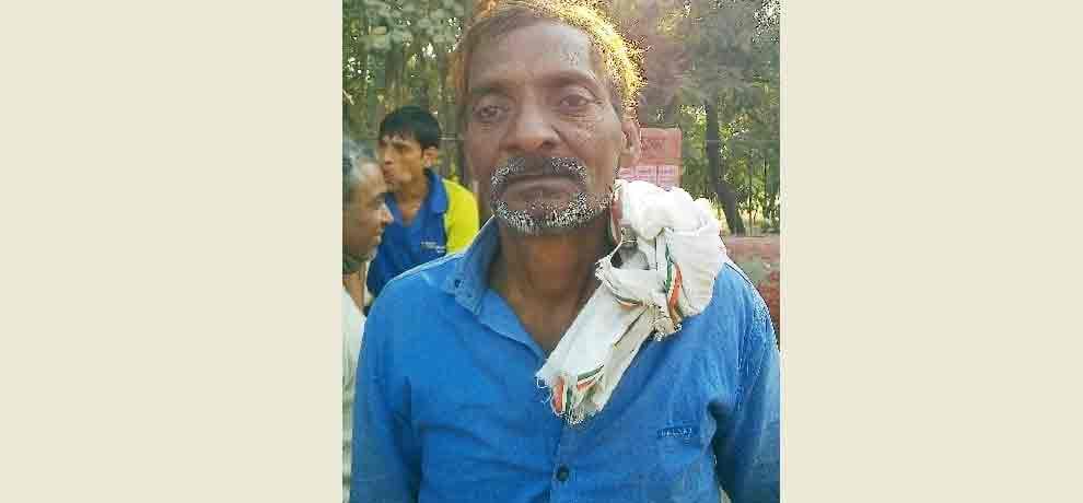 people not getting cash in faridabad struggling to get food