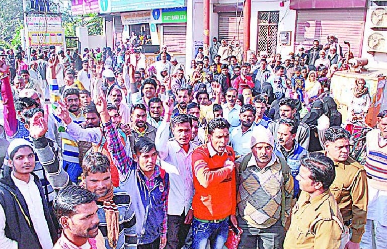 Uproar on the banks of angry customers