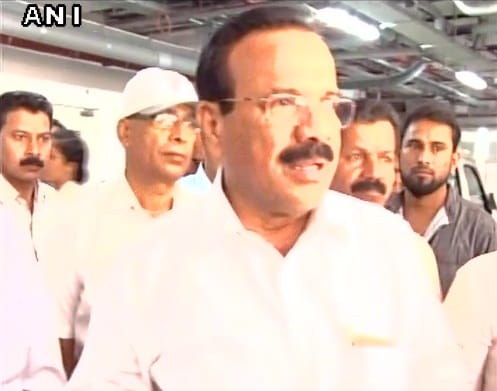 Hospital refused to take old money with central Minister Sadananda gowda