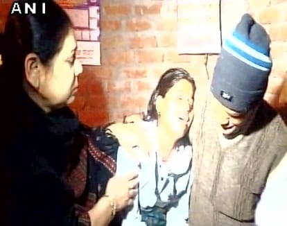 India should give a befitting reply to Pakistan: father of martyred