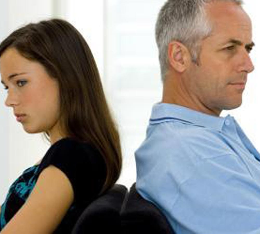 why teenagers lies to their parents