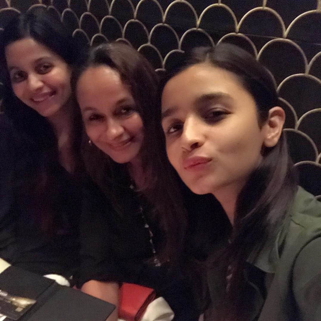 alia bhatt sister shaheen bhatt share her depression story