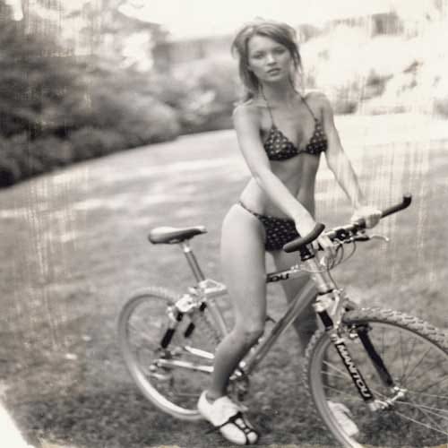 Unseen images of the world's most beautiful women