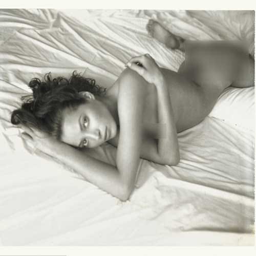 Unseen images of the world's most beautiful women