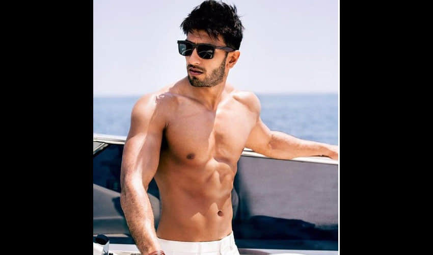 Befikre Actor Ranveer Singh Again Gets In A Controversy