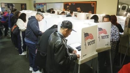 Hillary clinton's lead in pupular vote lead now over 20 lakh 