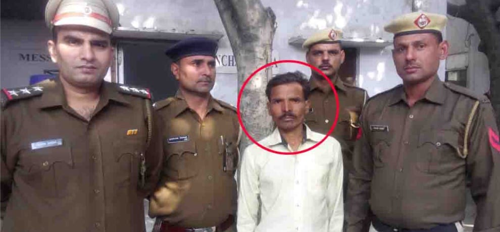 father kills daughter so that she do not become like her mother