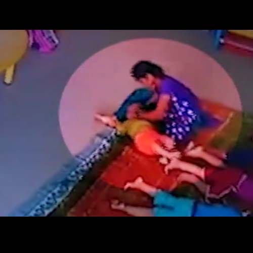 9 months toddler brutley beaten by care taker in Navi Mumbai