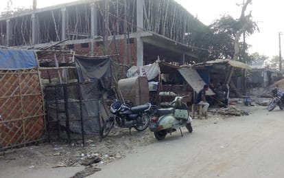 up minister starts construction without lda permission