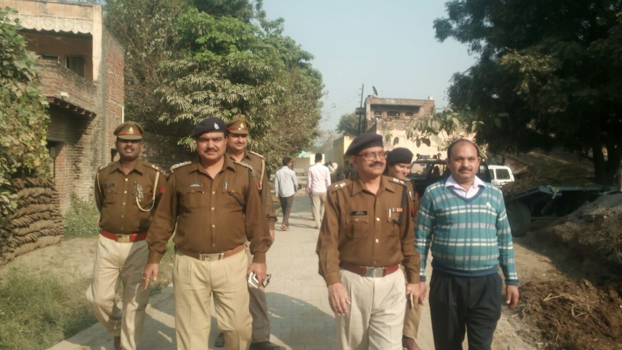 Kotwal including Jahangirabad ax fell on three, suspended