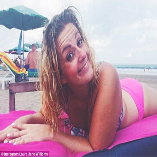 woman travels the world having steamy flings with strangers   