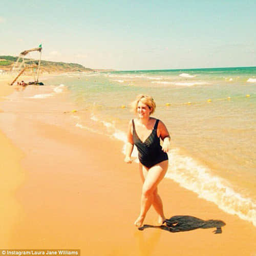 woman travels the world having steamy flings with strangers   