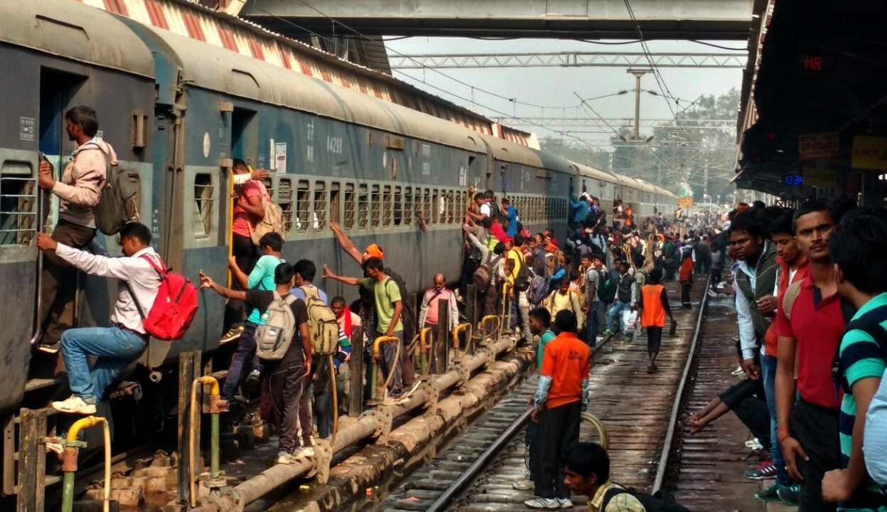 Reserved berths for all train travellers: Prabhu to announce grand scheme