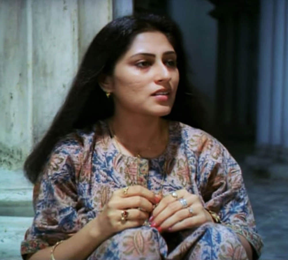 Roopa Ganguly Son Car Accident when She Attempted Suicide