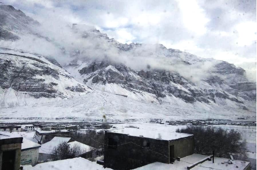 heavy snowfall cause to earthquake
